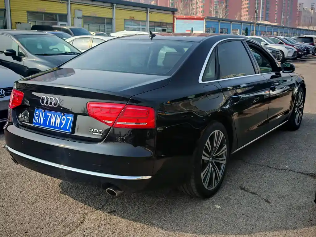 Audi A8 2012 A8L 45 TFSI quattro Comfort