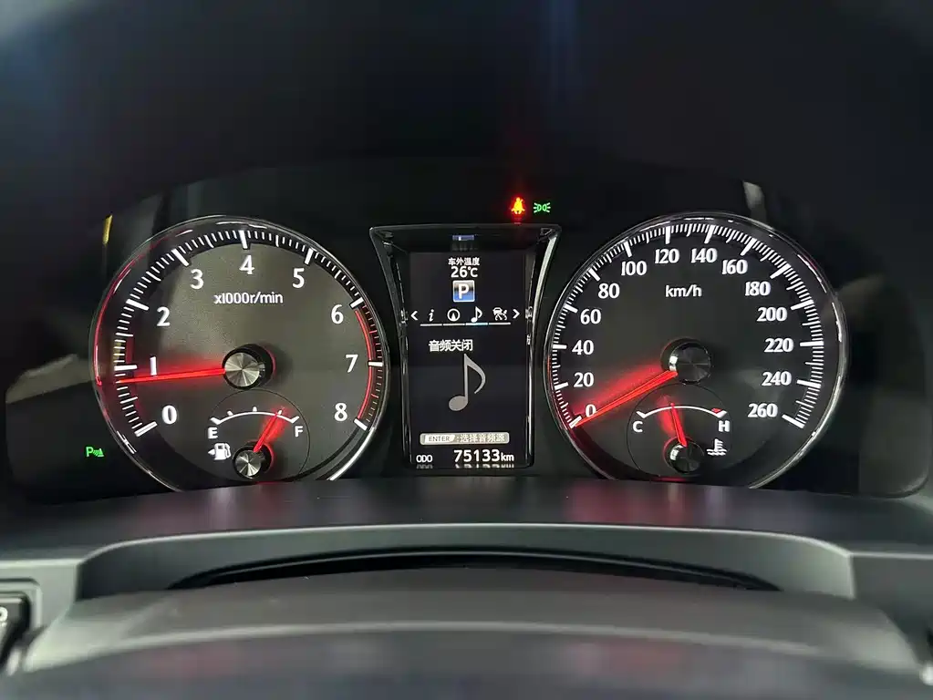 Toyota Crown — миниатюра 12