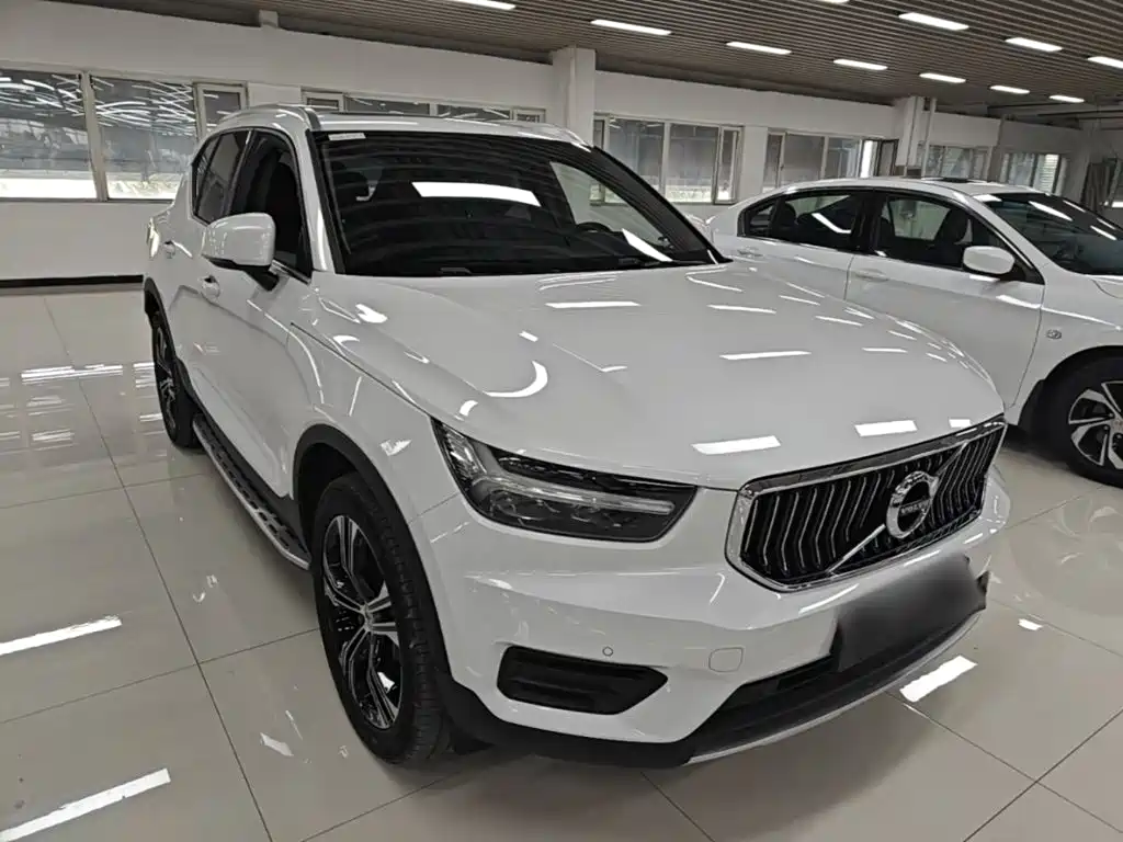 Volvo XC40 — миниатюра 4