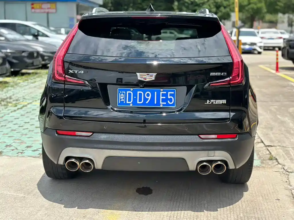 Cadillac XT4 2020 28T Lead