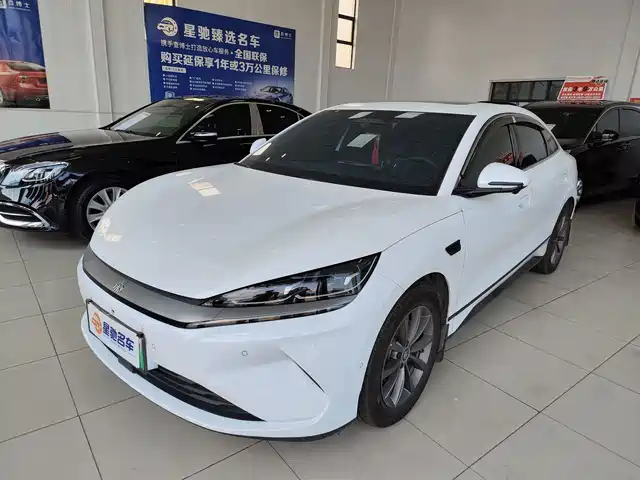 BYD 秦L