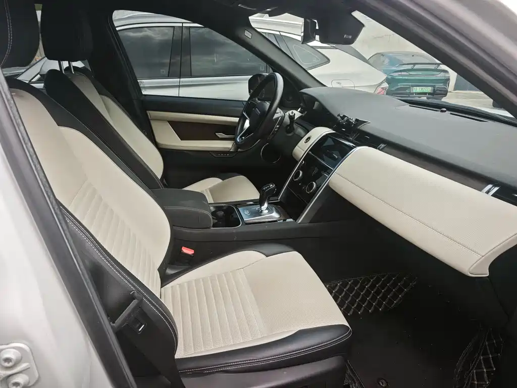 Land Rover Discovery Sport Hybrid — миниатюра 4