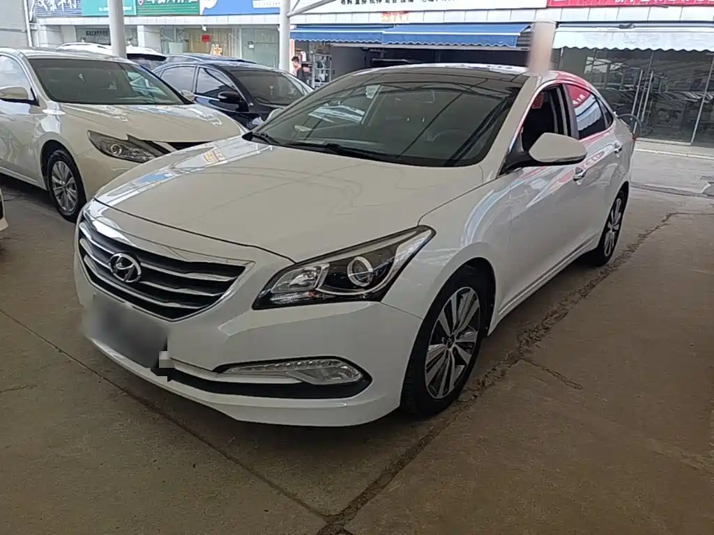 Hyundai Mistra — миниатюра 2