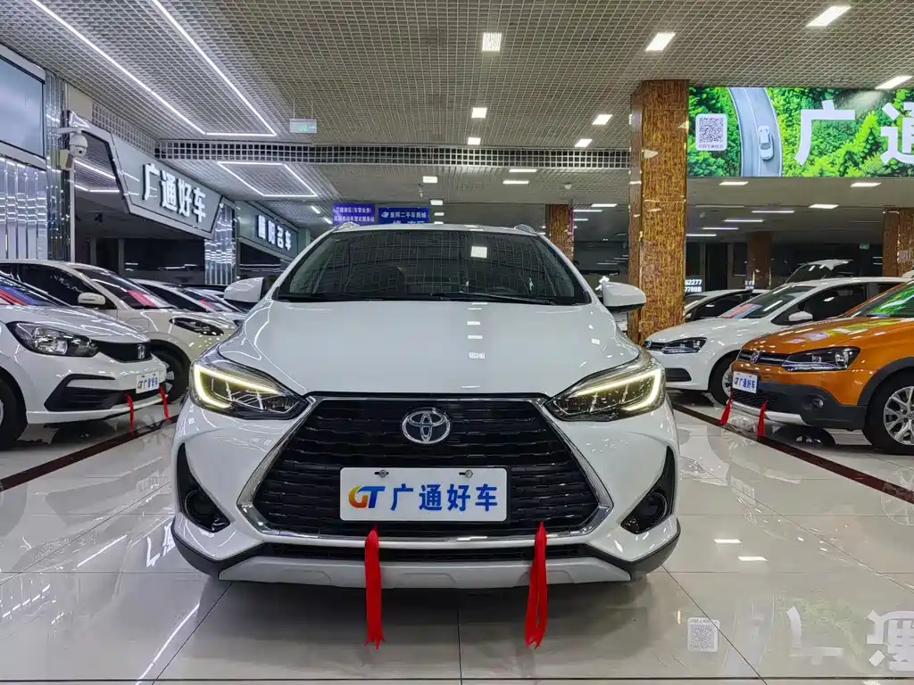 Toyota Yaris L