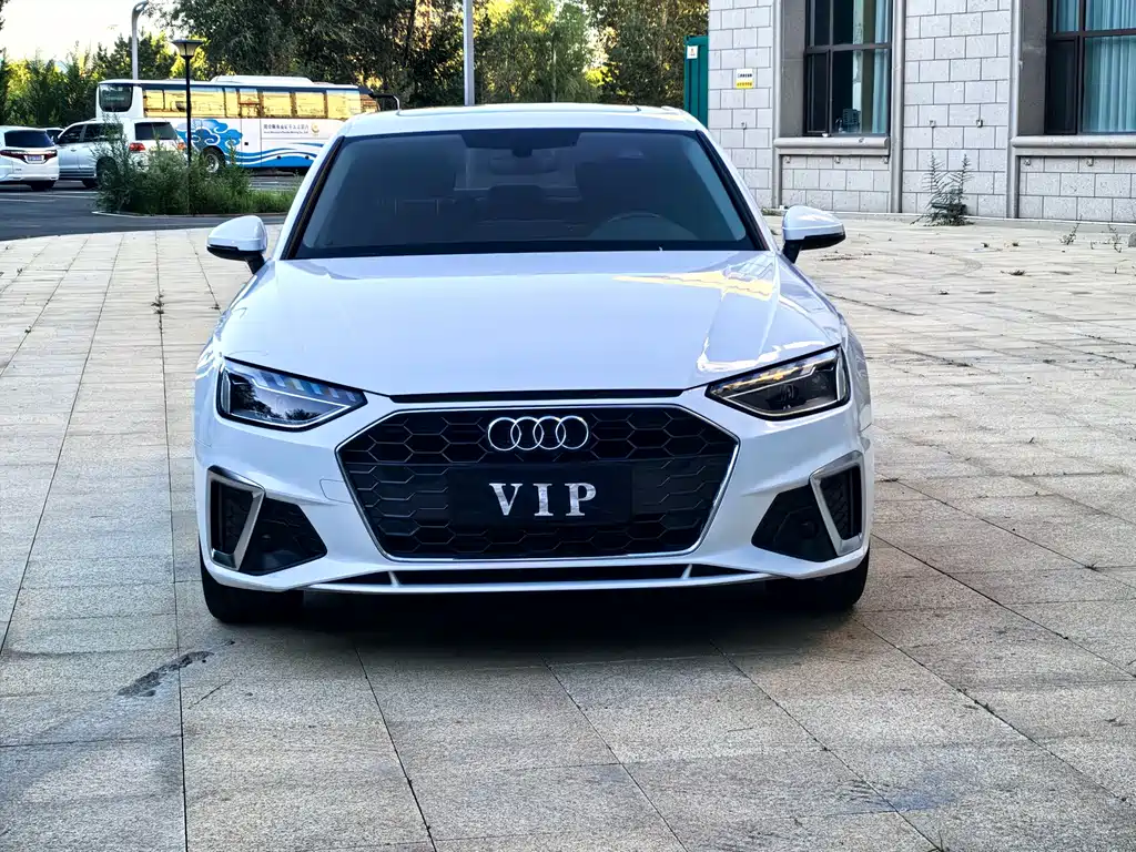 Audi A4L — миниатюра 2