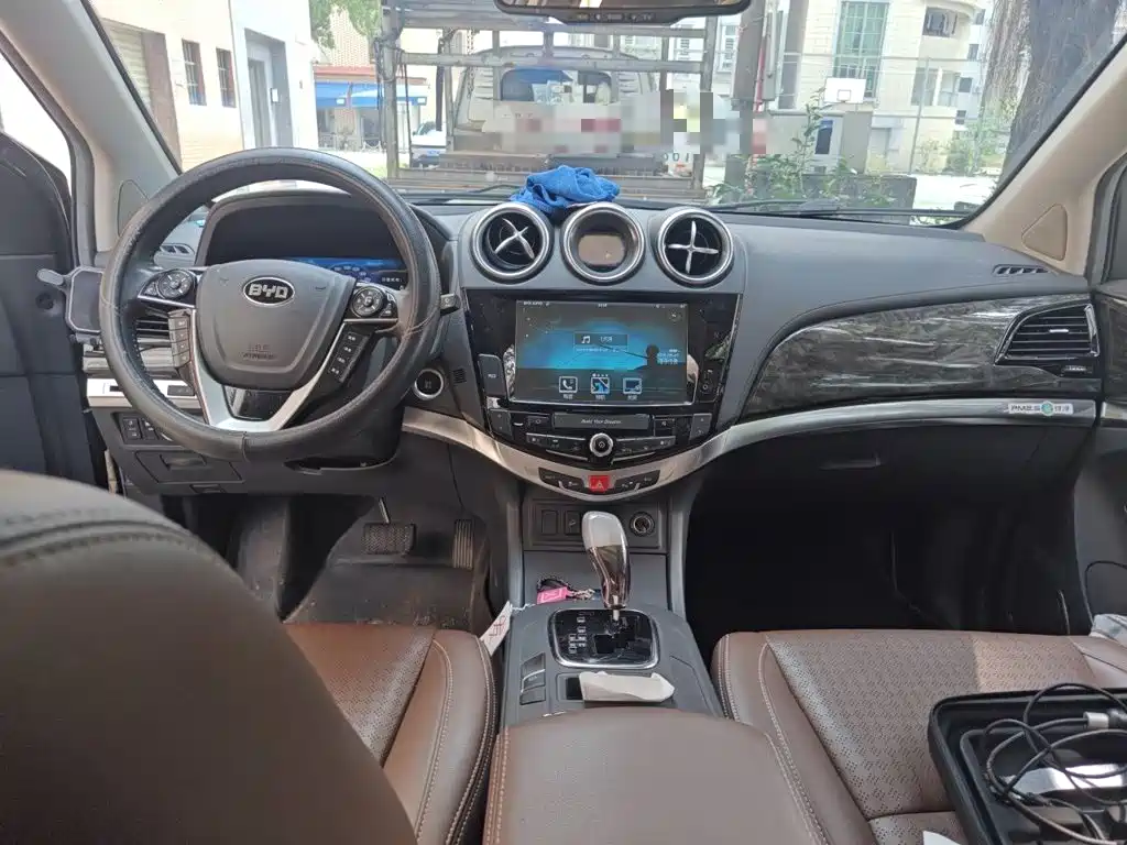 BYD S7 — миниатюра 5