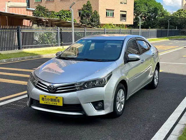 TOYOTA COROLLA 2016