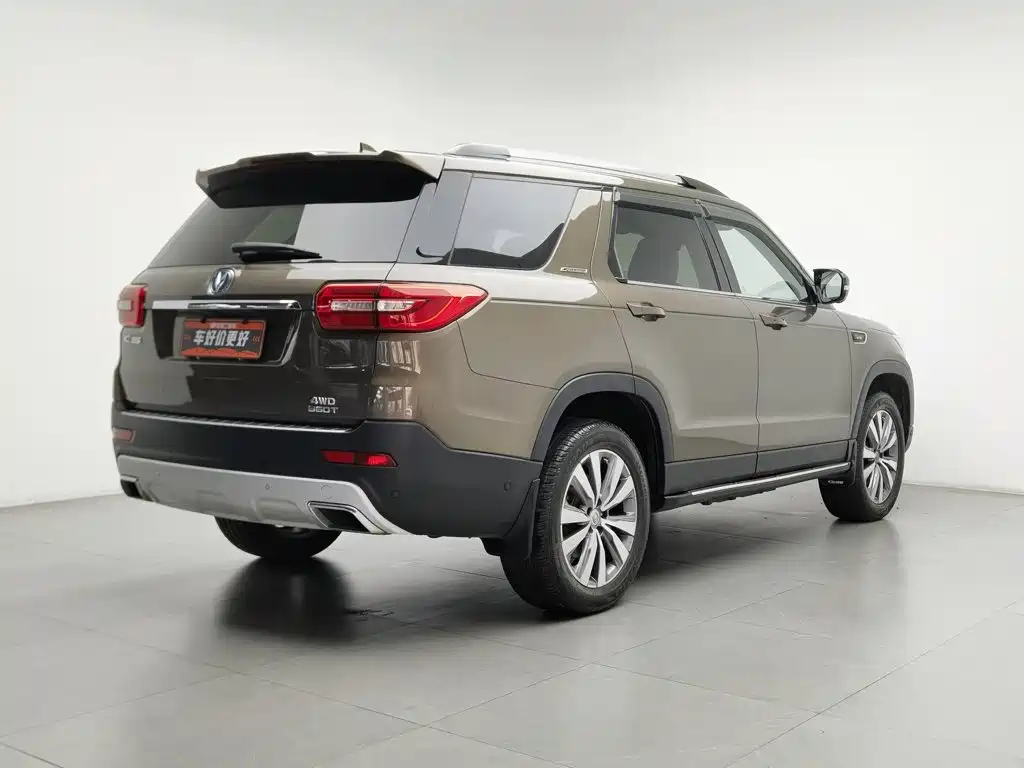 Changan CS95 — миниатюра 2