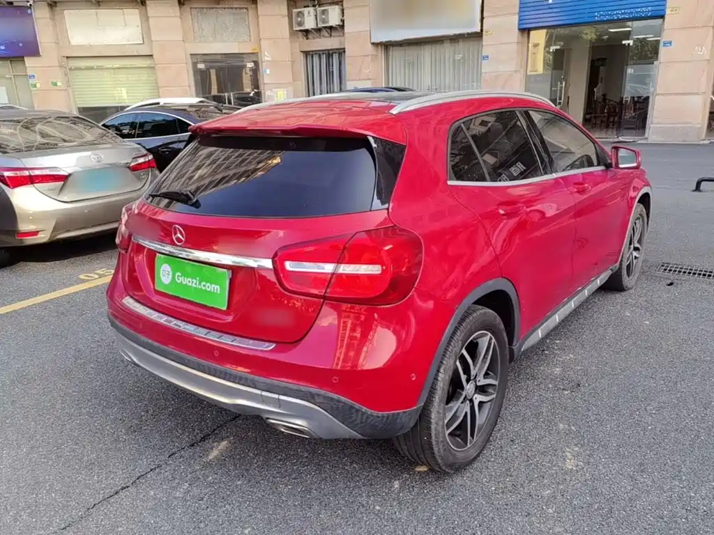 Mercedes-Benz GLA — миниатюра 7
