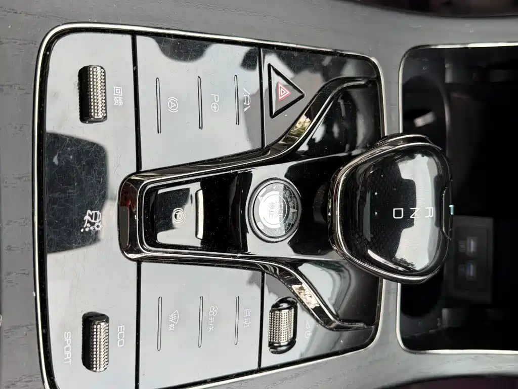 BYD Han — миниатюра 9