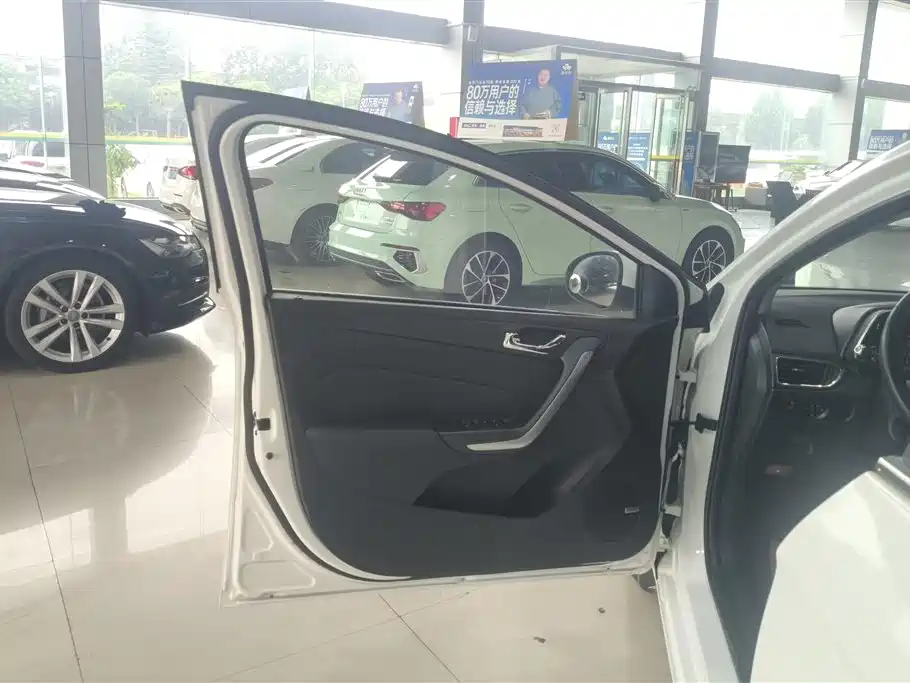 Chery Arrizo 5 5 2017 1.5L CVT