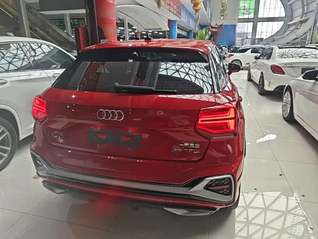 Audi Q2L — миниатюра 6