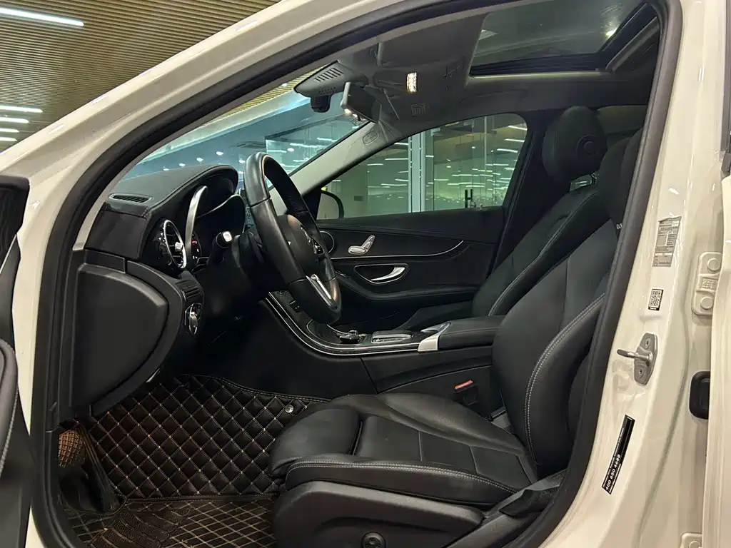 Mercedes-Benz C-Class C 2019 C 180 L Fashion Sport