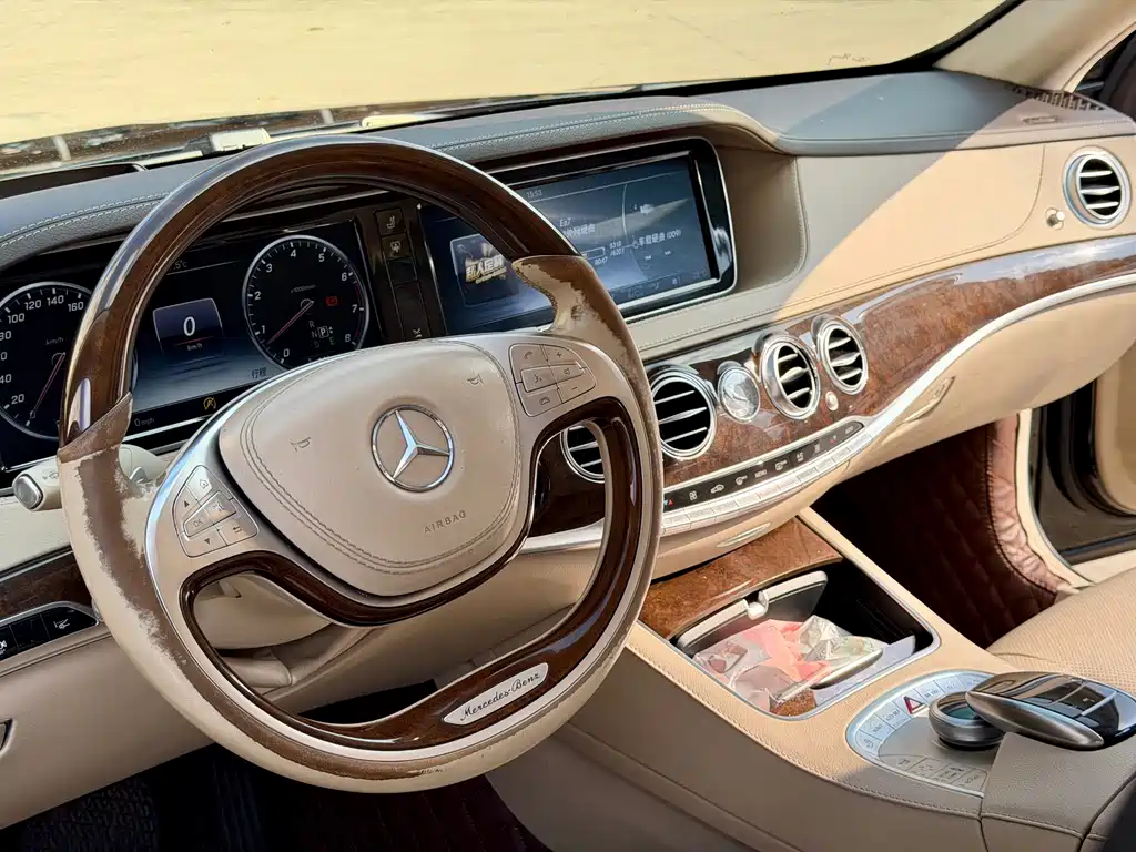 Mercedes-Benz S-Class — миниатюра 8