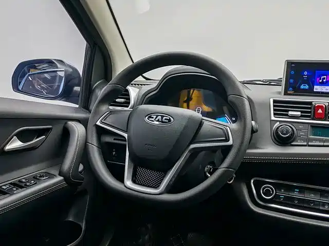 JAC JAC iEV6E — миниатюра 15