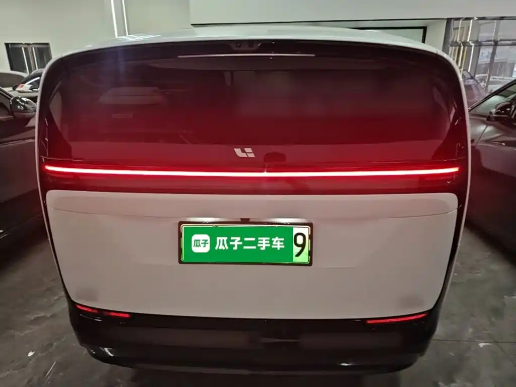 Li Auto Li MEGA — миниатюра 6