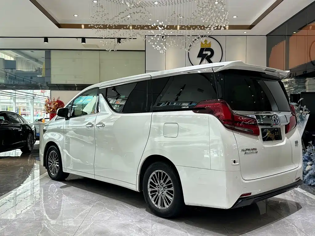 Toyota Alphard Hybrid 2.5L Premium Edition, фото 13