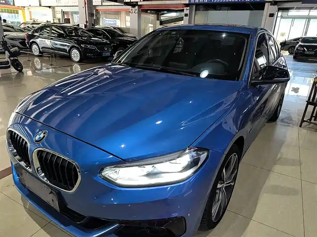 BMW  1 SERIES 2018