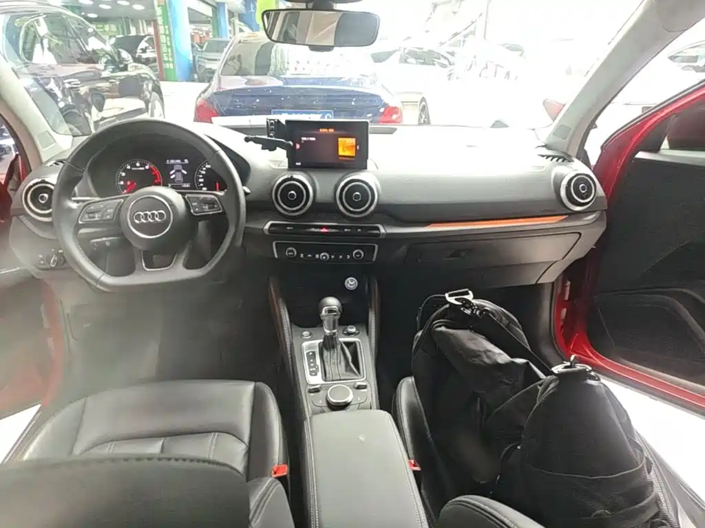 Audi Q2L — миниатюра 10