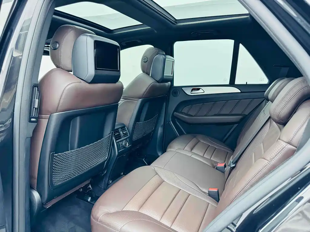 Mercedes-Benz M A MG M AMG 2012 AMG ML 63