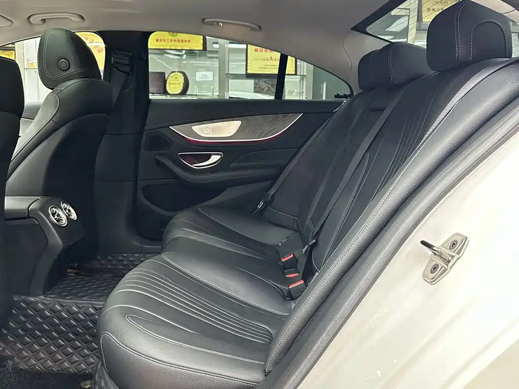 Mercedes-Benz CLS — миниатюра 9