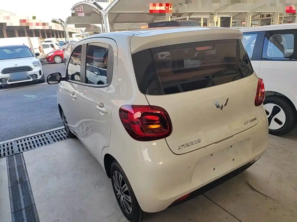 Wuling MINIEV — миниатюра 5