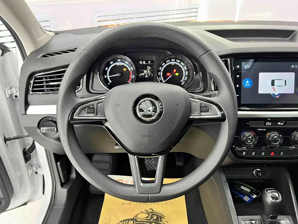Skoda Kamiq — миниатюра 14