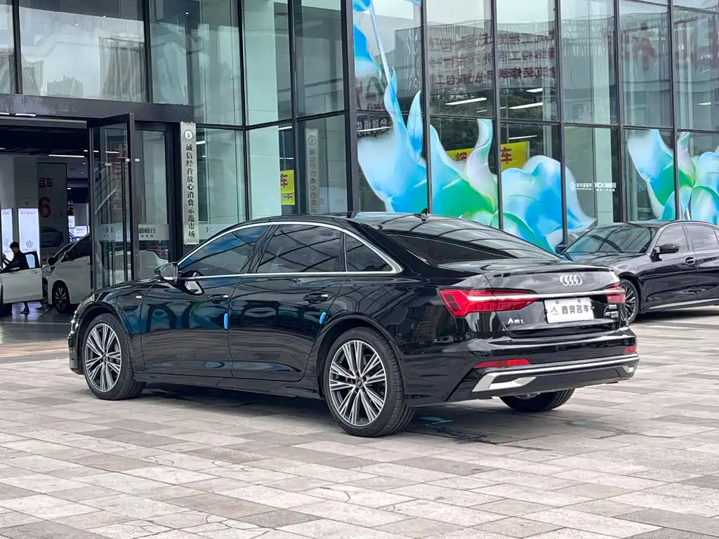 Audi A6L 2024 45 TFSI quattro