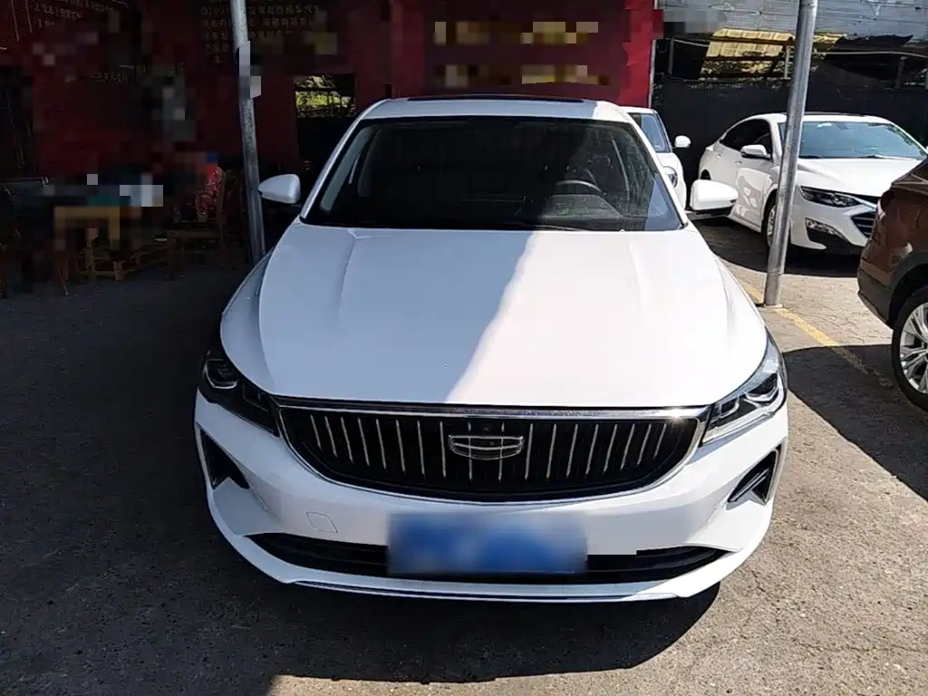 Geely Emgrand — миниатюра 3