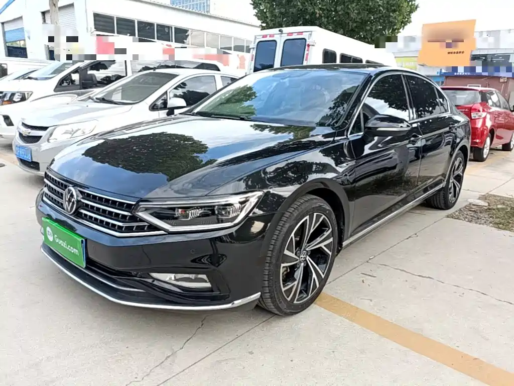 Volkswagen Magotan — миниатюра 2