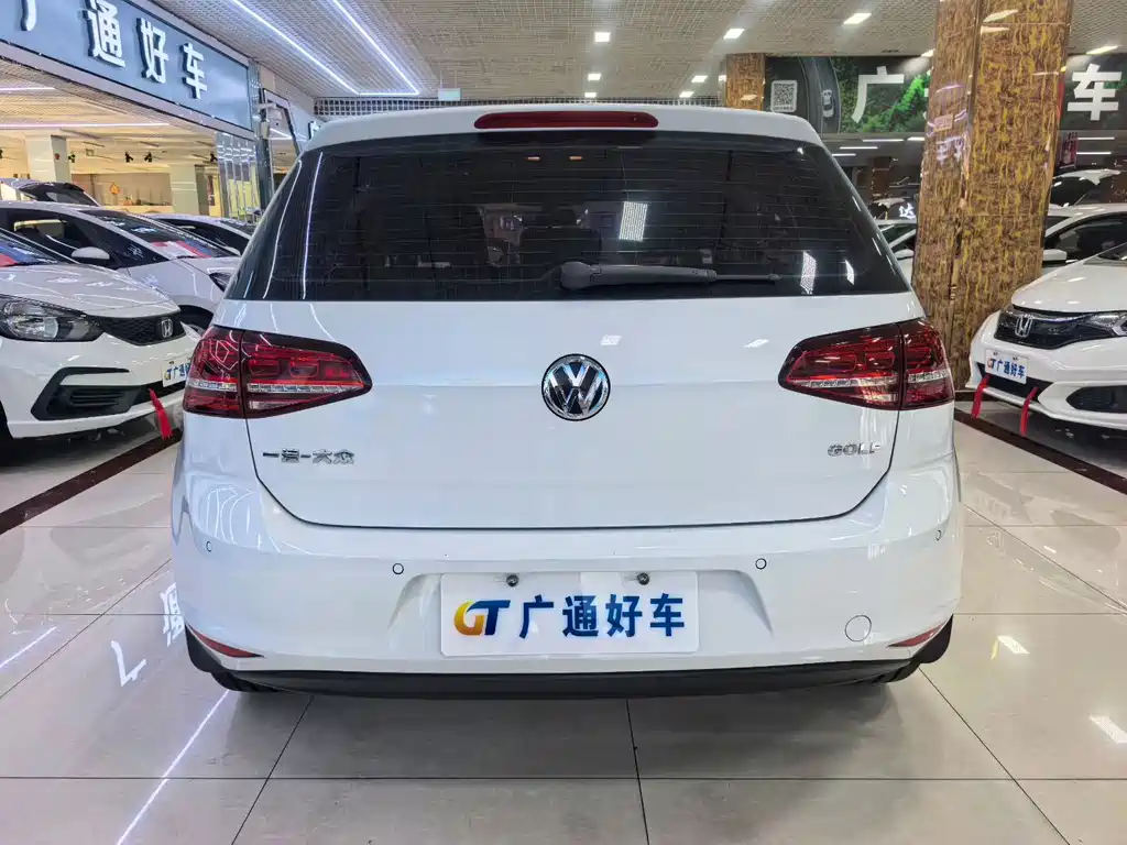 Volkswagen Golf — миниатюра 9