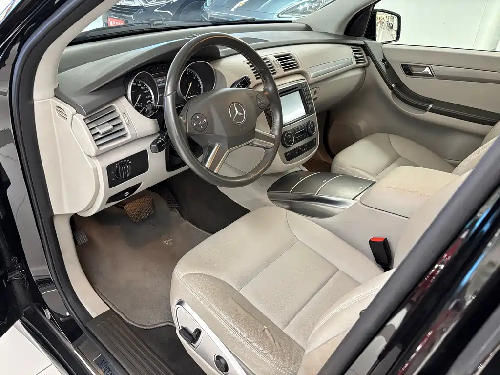 Mercedes-Benz R-Class — миниатюра 8