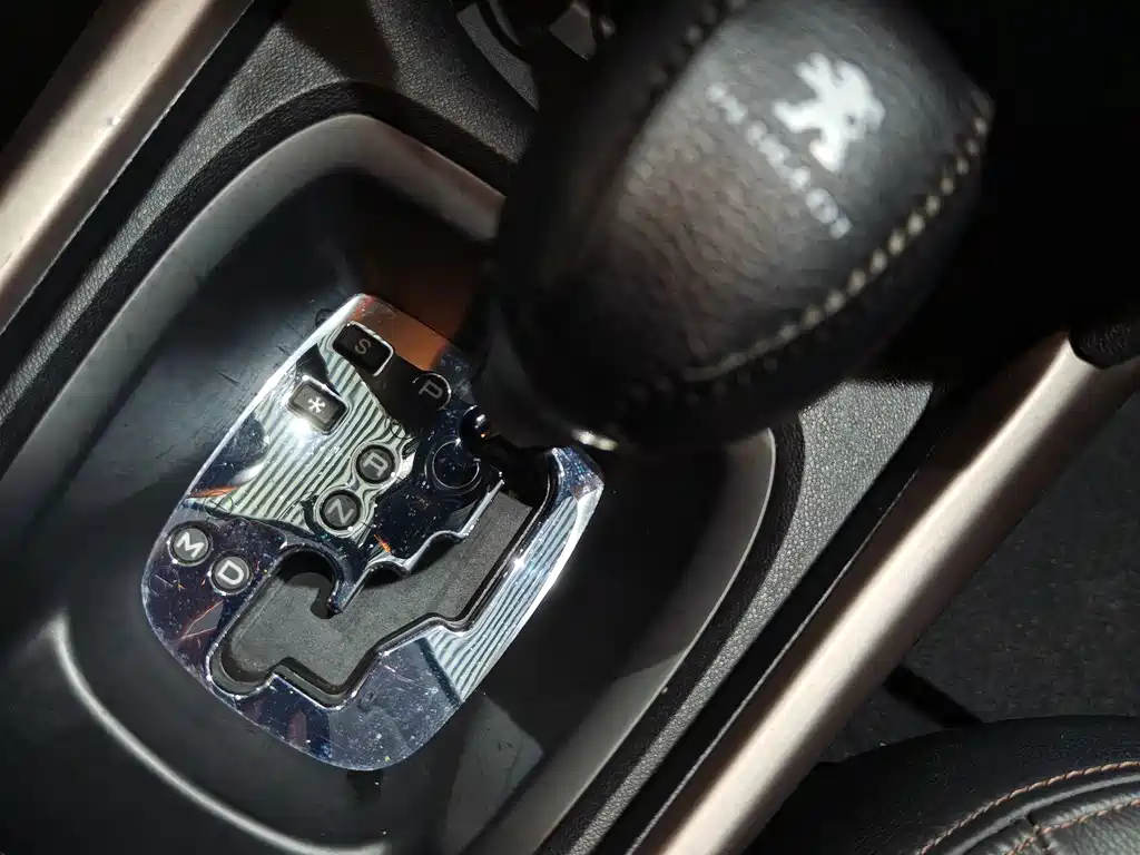 Peugeot 2008 — миниатюра 7