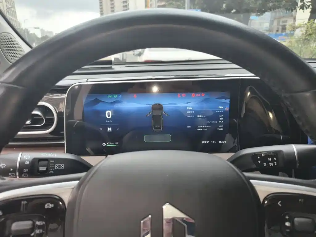 Leapmotor Leapmotor C11 — миниатюра 4