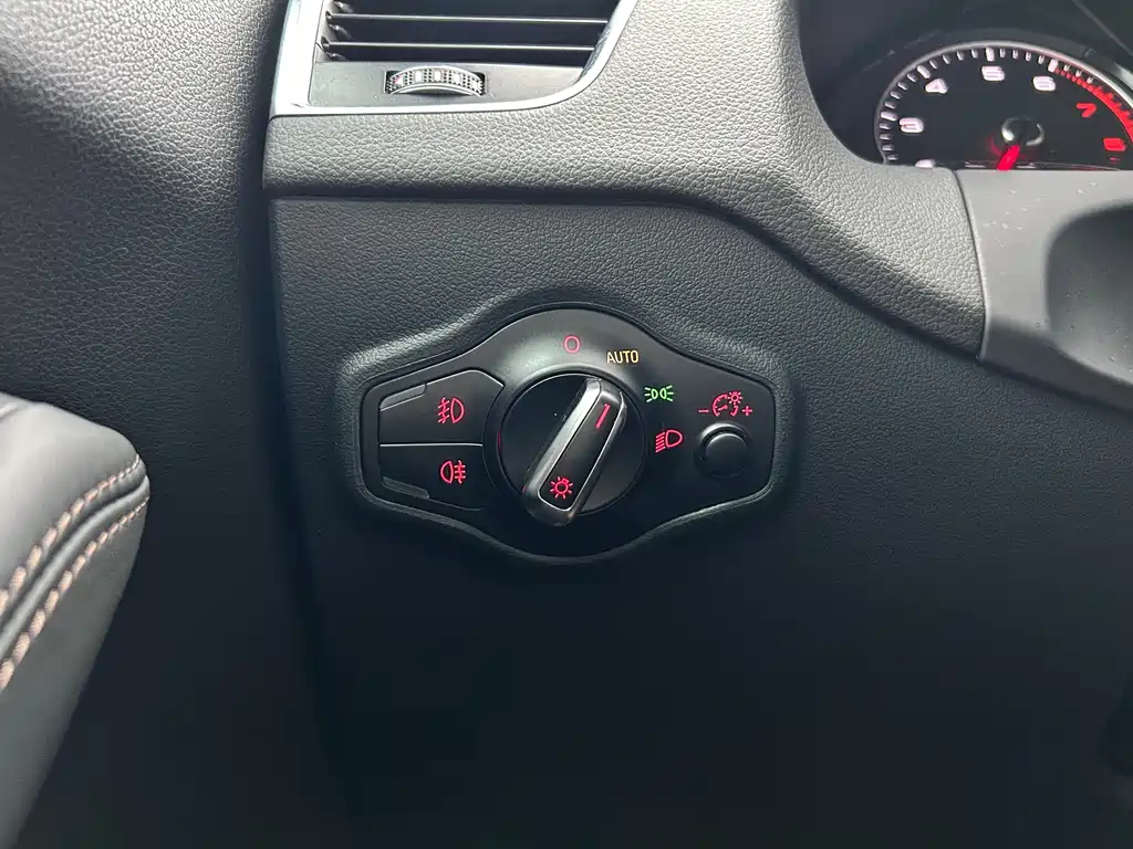 Audi Q5 — миниатюра 18