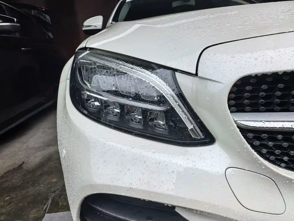 Mercedes-Benz C-Class — миниатюра 4