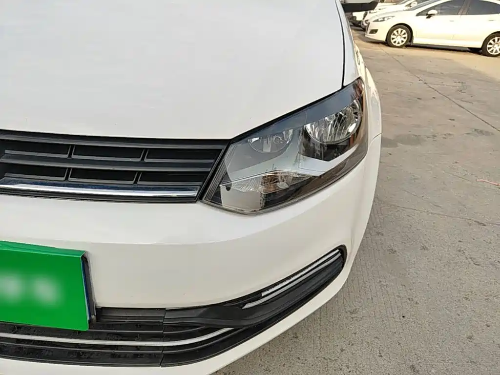 Volkswagen Polo — миниатюра 24