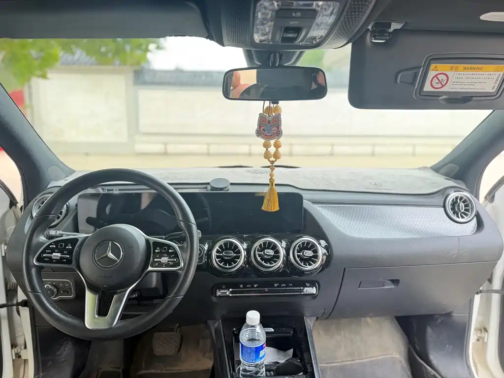 Mercedes-Benz GLA — миниатюра 6