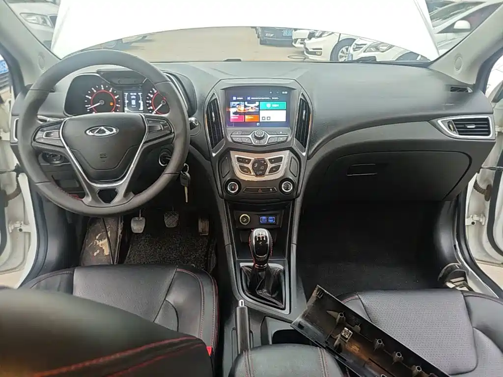 Chery Arrizo 5 — миниатюра 10