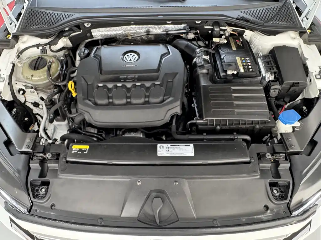 Volkswagen FAW - Passat CC CC 2019 330TSI VI