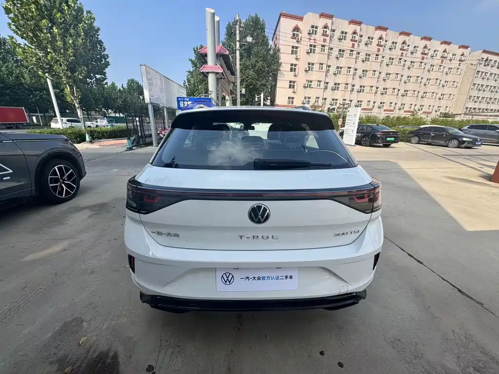 Volkswagen T-Roc 300TSI DSG 2WD Star Light Edition, фото 12