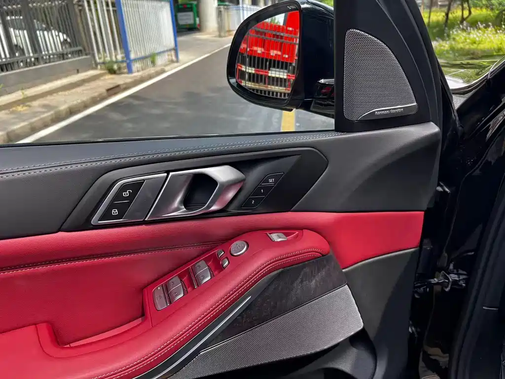 BMW X5 2026 xDrive 30Li Premium M Sport