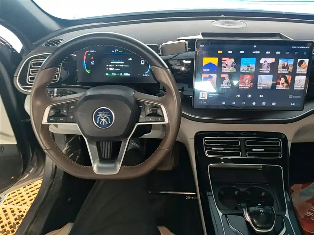 BYD Qin Plus PLUS 2023 Champion DM-i 120KM