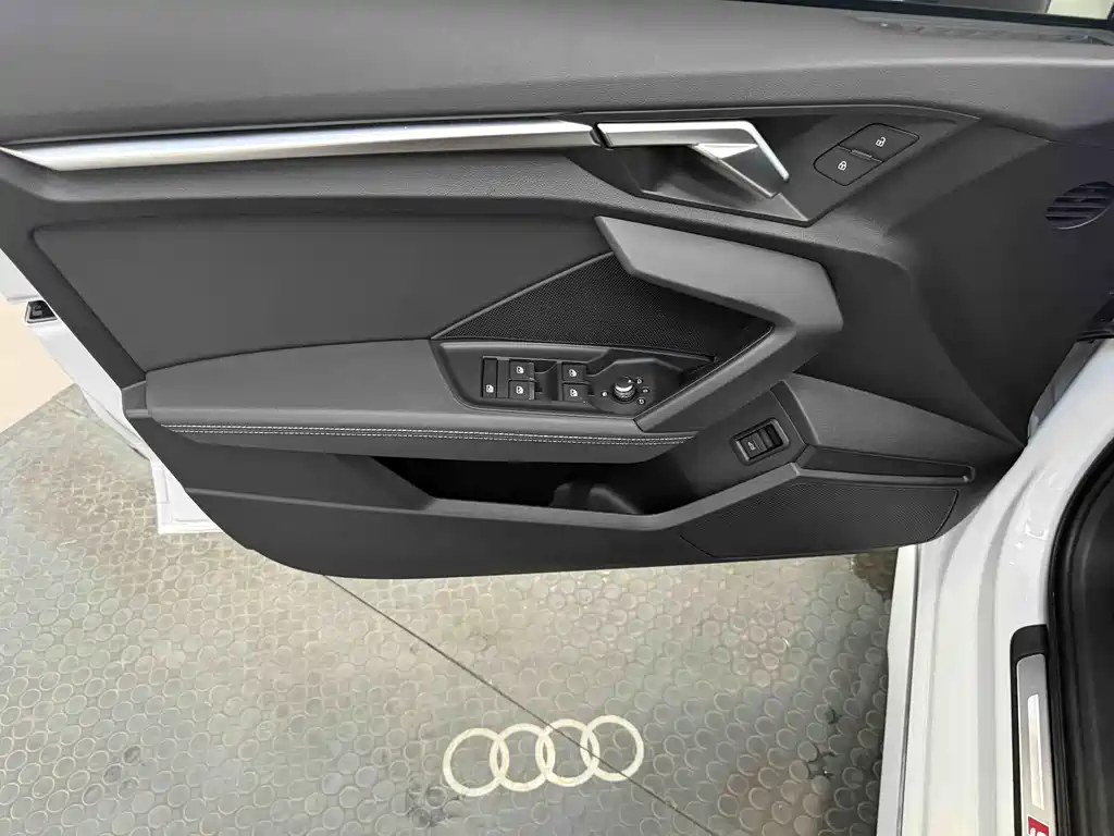 Audi A3 2023 A3L Limousine 35 TFSI Fashion Sport