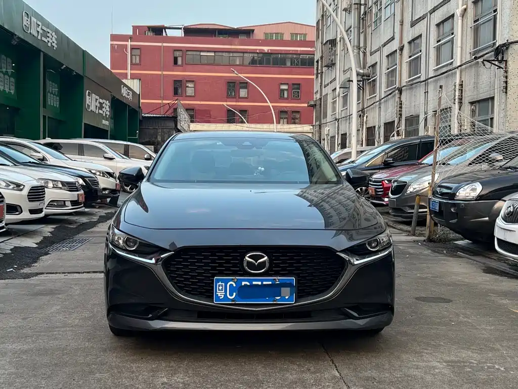 Mazda 3 Axela — миниатюра 2