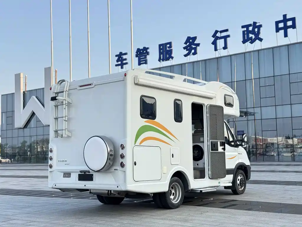 IVECO Ousheng — миниатюра 4