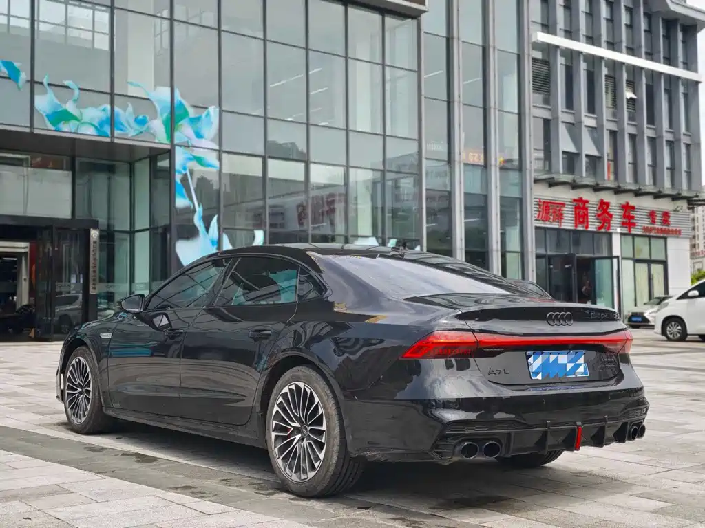 Audi A7L 45 TFSI Luxury Type, фото 6