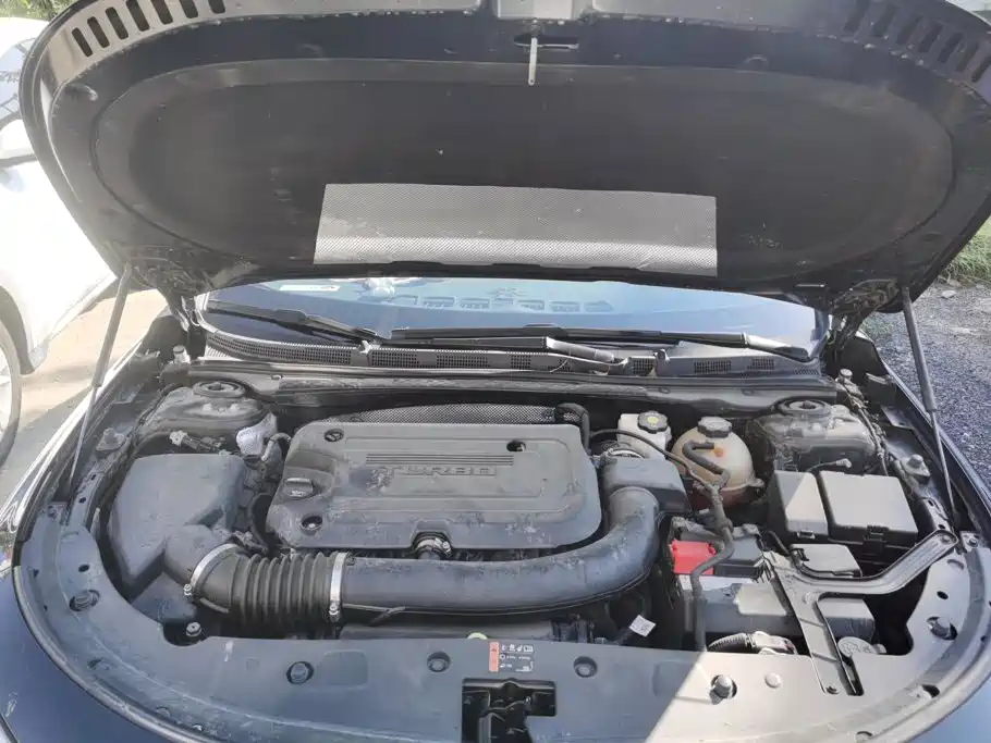 Buick LaCrosse — миниатюра 10