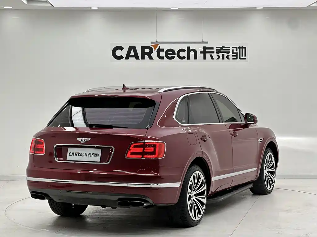 Bentley Bentayga 2018 4.0T V8