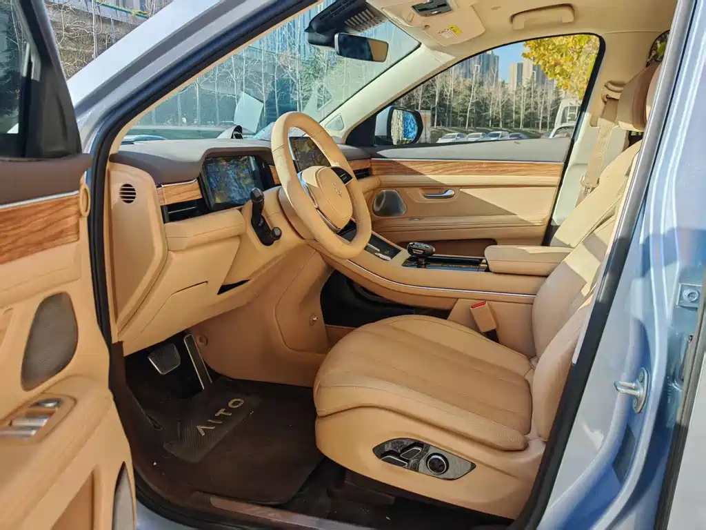 HONGMENG ZHIXING ASK THE WORLD M7